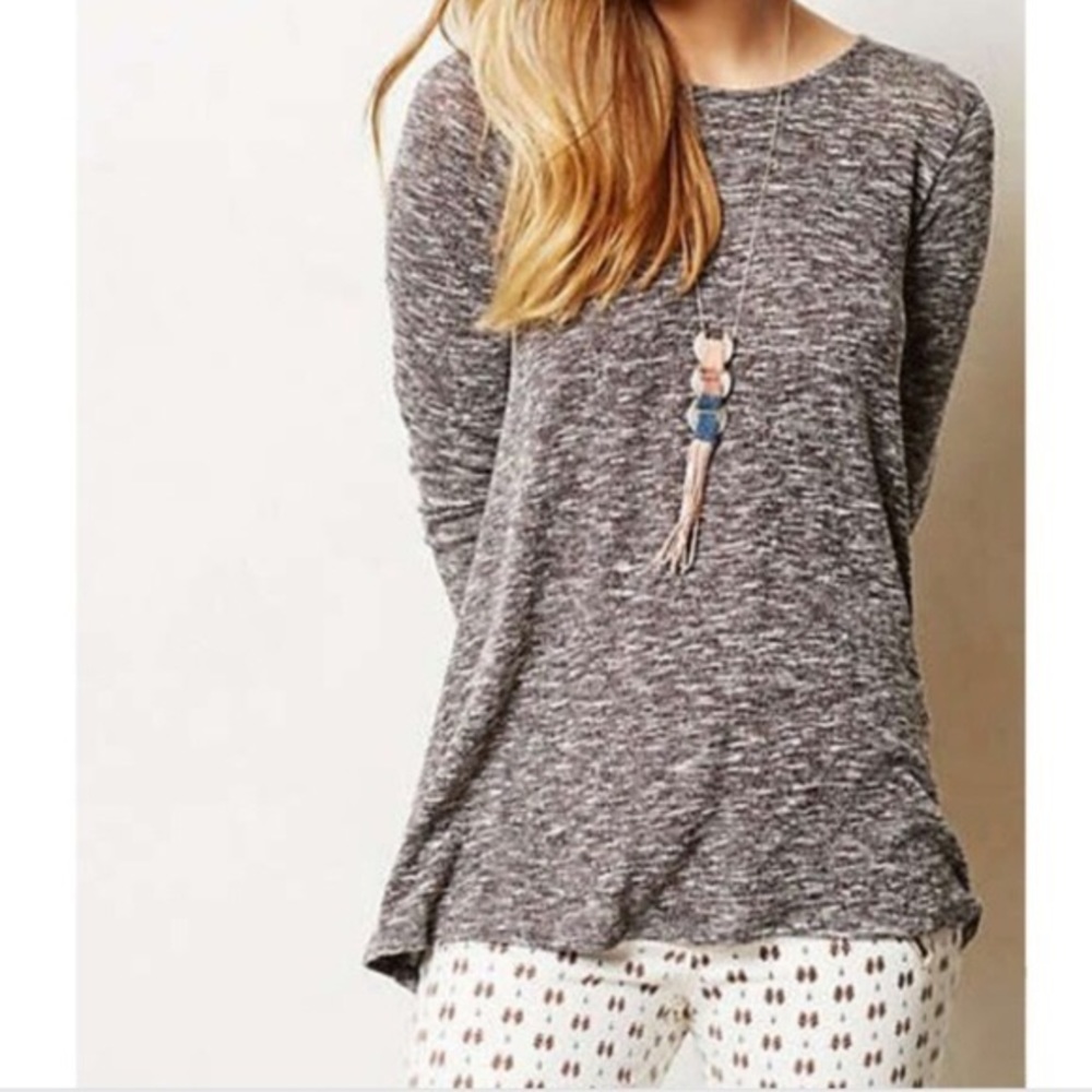 Anthropologie | Puella Gray Long Sleeve Swing Top